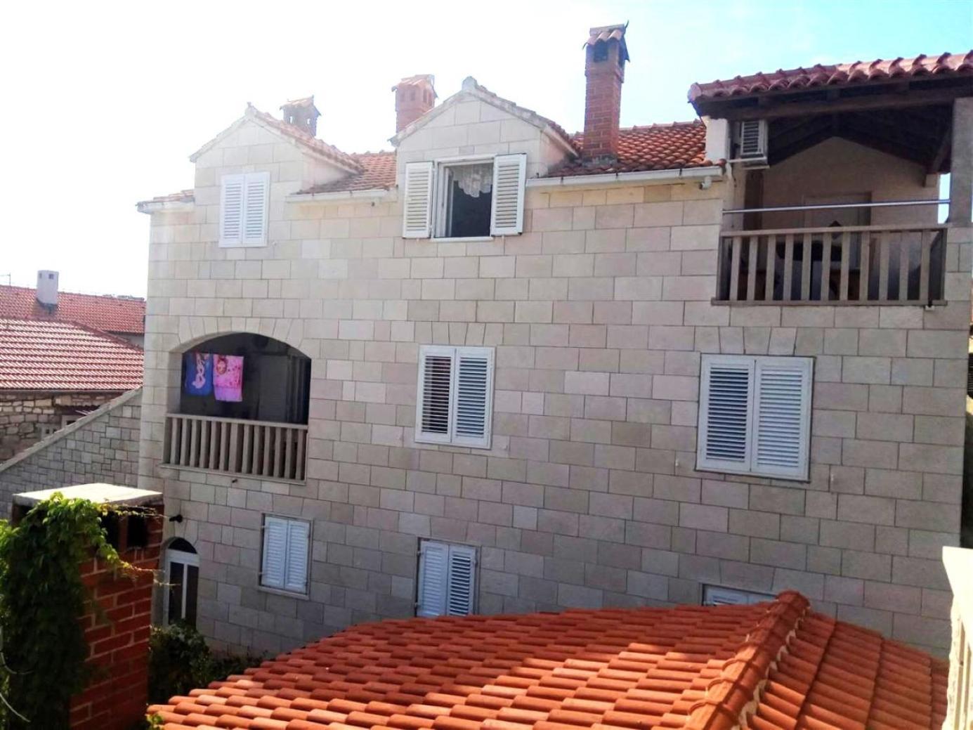 Apartmani Banic Postira Zewnętrze zdjęcie
