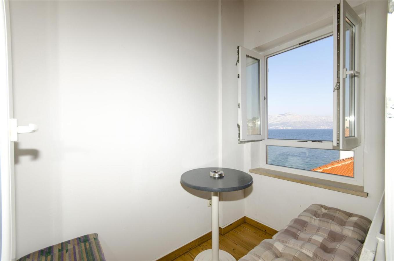 Apartmani Banic Postira Zewnętrze zdjęcie
