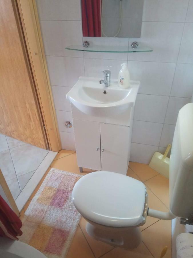 Apartmani Banic Postira Zewnętrze zdjęcie