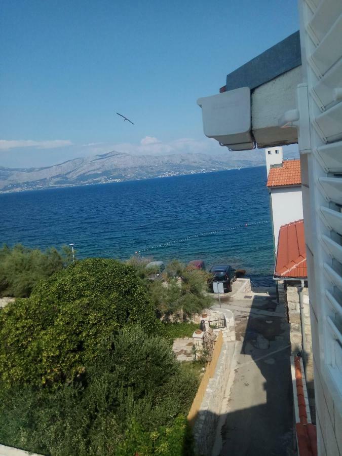 Apartmani Banic Postira Zewnętrze zdjęcie