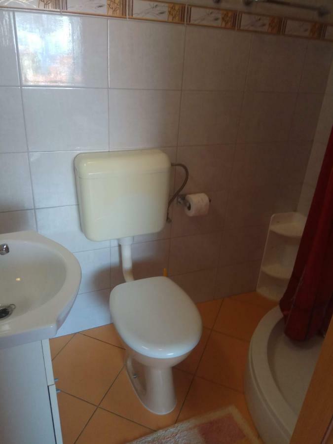 Apartmani Banic Postira Zewnętrze zdjęcie